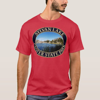 Sylvan Lake am Custer Staat Park in South Dakota T-Shirt
