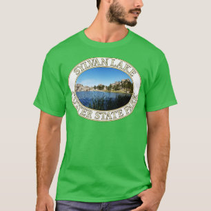 Sylvan Lake am Custer Staat Park in South Dakota T-Shirt