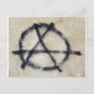 Symbol der Anarchie an einer Wand gemalt Postkarte