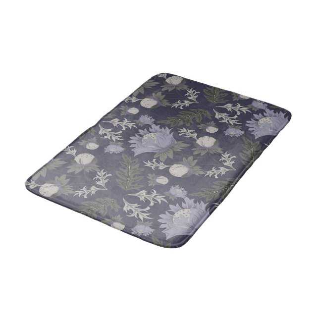 Symmetrical dark purple floral pattern badematte (Schrägansicht)