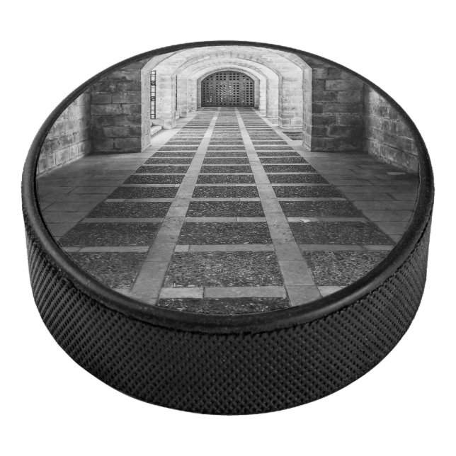 Symmetrie in Schwarz/Weiß Eishockey Puck (3/4)
