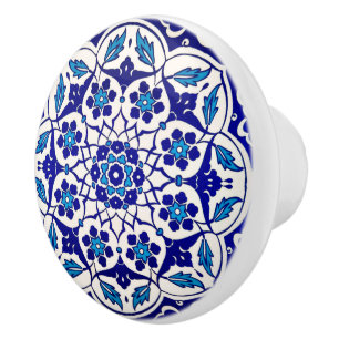 Symmetrisch Vintage Florals Ottoman Turkiye Iznik Keramikknauf