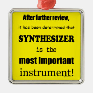Synthesizer ist das wichtigste Instrument Ornament Aus Metall