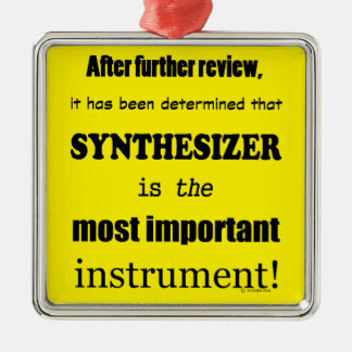 Synthesizer ist das wichtigste Instrument Ornament Aus Metall