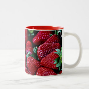 SYS STRAWBERRIES FOTOGRAFIE BACKGRUNDS WALLPAPER ZWEIFARBIGE TASSE
