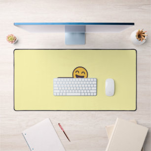 System Update: Happy Pending - Funny Tech Schreibtischunterlage