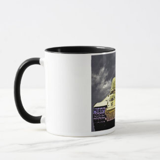 T-34 russischer Behälter, sowjetisches Denkmal, Tasse