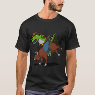T-Rex Dinosaurier Cowboy reitet auf einem Bullen T-Shirt