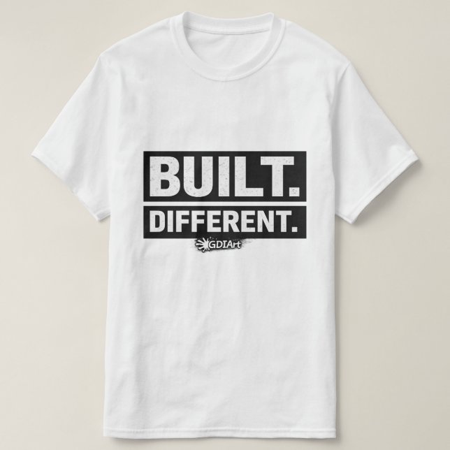 T-Shirt - BUILT DIFFERENT (Design vorne)