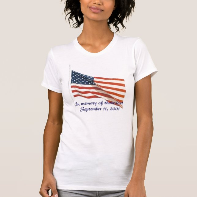 T - Shirt der amerikanischen Flagge der Frauen (Vorderseite)
