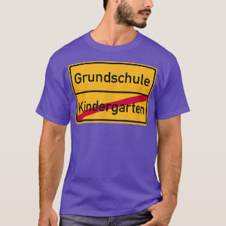 T - Shirt der ersten Klasse der Grundschule
