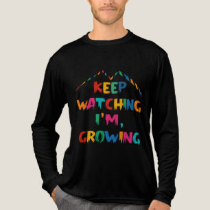 T - Shirt des Selbstwachstums - Behalt zu beobacht