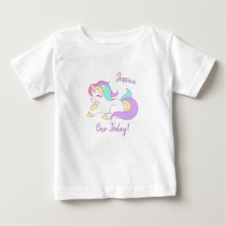 T - Shirt des Unicorn einer heute