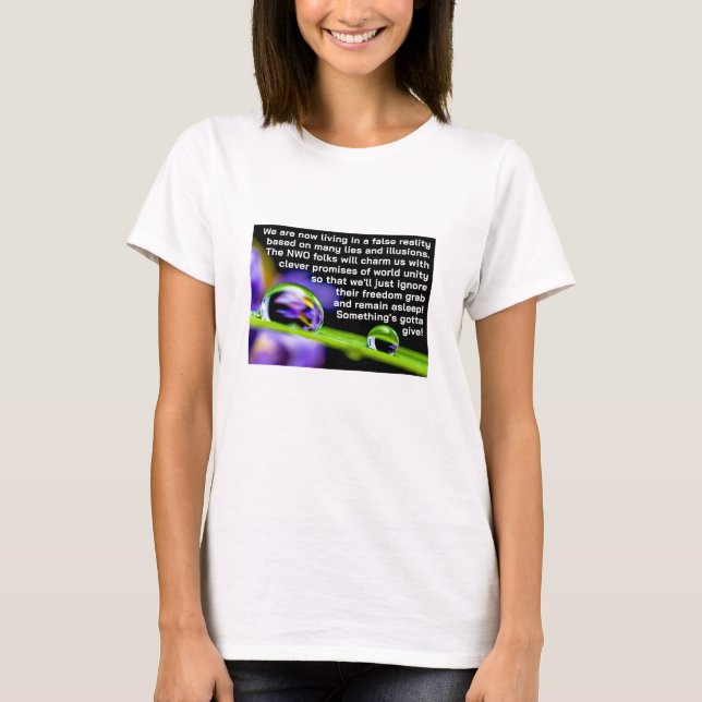 T - Shirt "False Reality (light)" (Vorderseite)