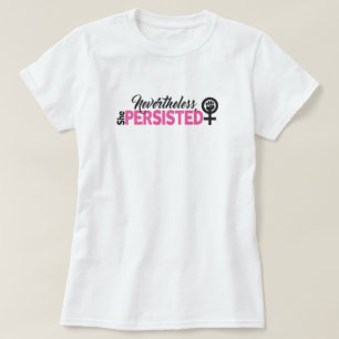 T-Shirt für Frauen 'She Persisted'