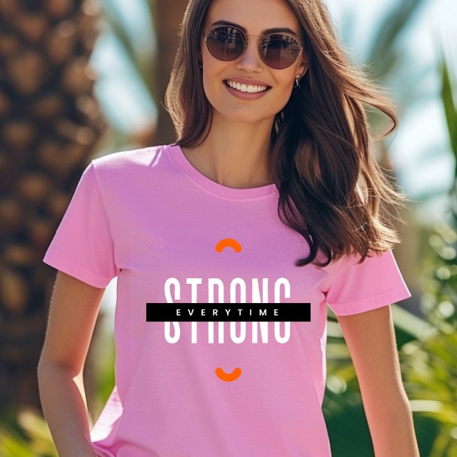 T - Shirt für Schwarzweiß-Typografie (Von Creator hochgeladen)