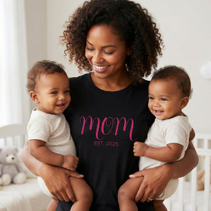 T-Shirt: Mama hat neues Familienmitglied begrüßt T-Shirt
