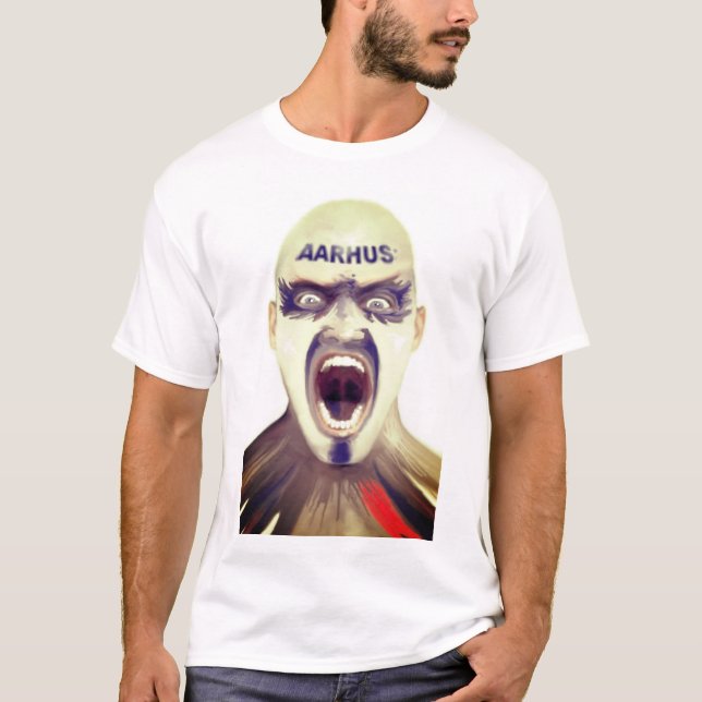 T - Shirt mit Aarhus Fußballfan. (Vorderseite)