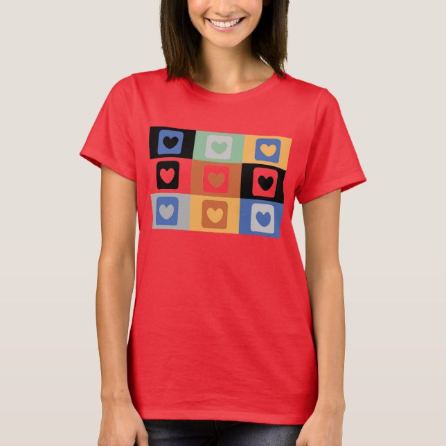T - Shirt mit bunten Herzen (Vorderseite)