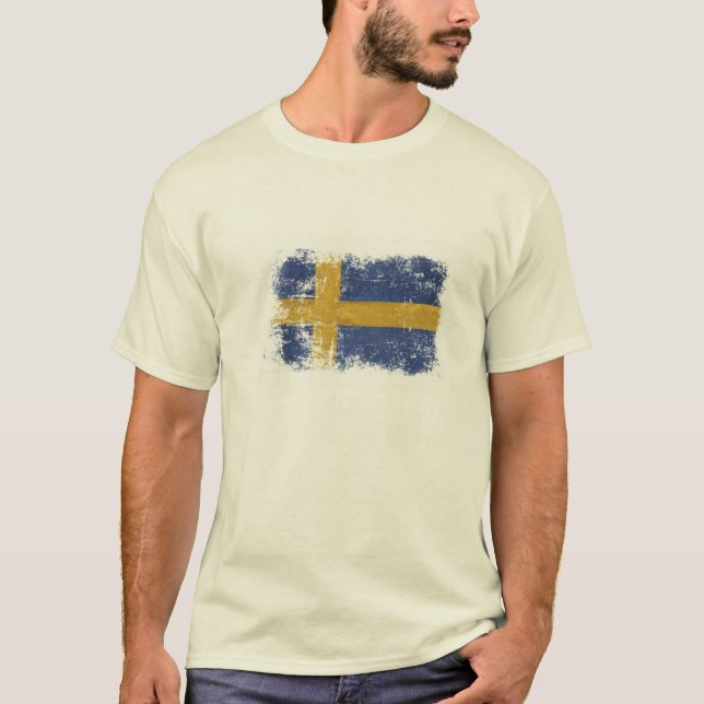 T - Shirt mit getragener heraus schwedischer (Vorderseite)