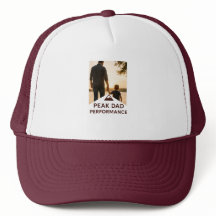 T-Shirt mit Höchstleistung Papa Lustiges Vatertags