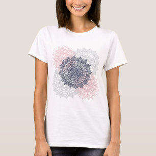 T-Shirt mit Mandala-Ornament-Muster