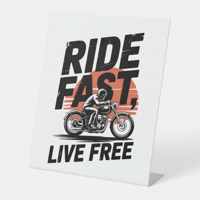 T - Shirt mit schnellem Live-Fahrrad Sockelschild (Vorderseite)