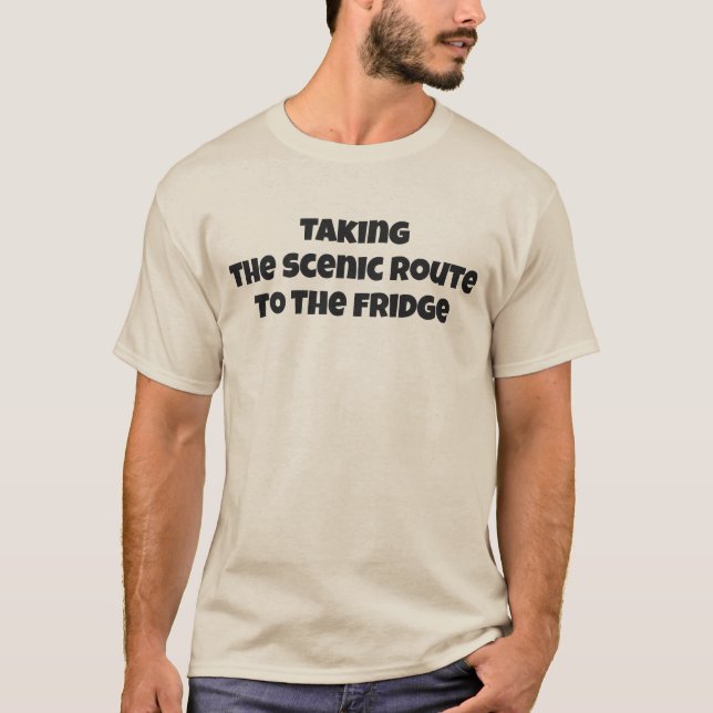 T-Shirt mit Text 'Die landschaftlich schöne Route  (Vorderseite)