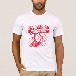 T-Shirt mit Typografie 'Upside Down Life'