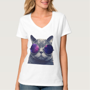 T-Shirt mit V-Ausschnitt und entspannter Passform