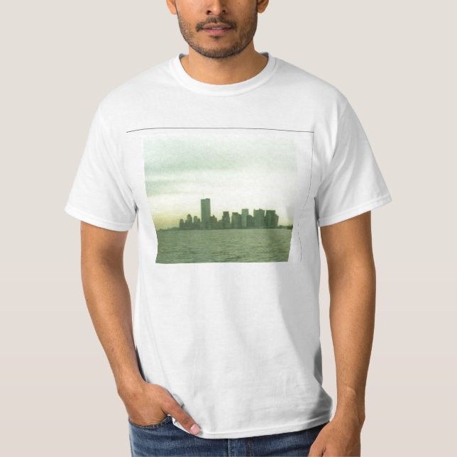 T-Shirt mit vor 9/11/01 New- YorkSkylinen (Vorderseite)