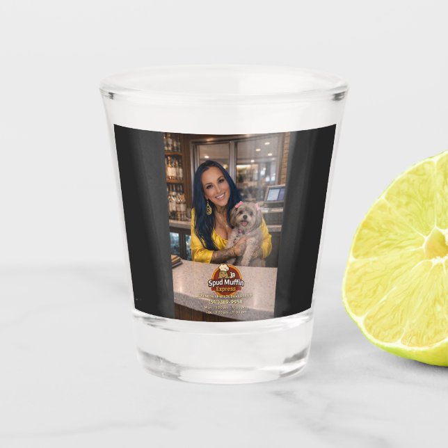 T-Shirt Schnapsglas (Vorderseite)