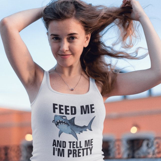 T - SHIRT TEILEN, MIR FÜTTRE UND SAGE MIR, ICH BIN (Von Creator hochgeladen)