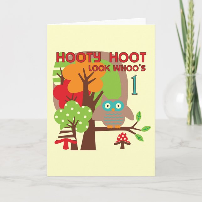 T - Shirt und Geschenke zum ersten Geburtstag Karte (Vorderseite)