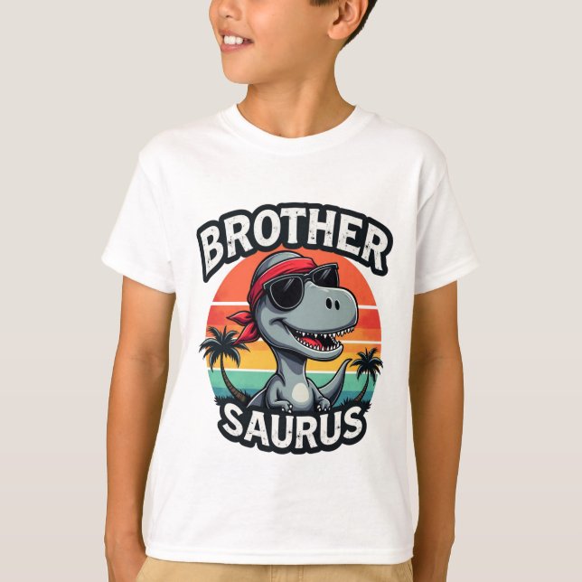 T - Shirt von Kindern mit Dino Design (Vorderseite)