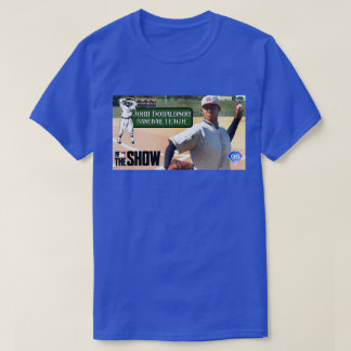 T-Shirt zeigen