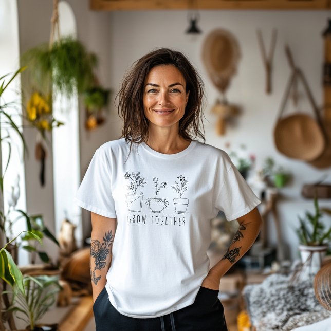 T - Shirt zusammenwachsen (Von Creator hochgeladen)