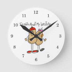 T-Shirts und Geschenke für Verrückte über meinen B Runde Wanduhr
