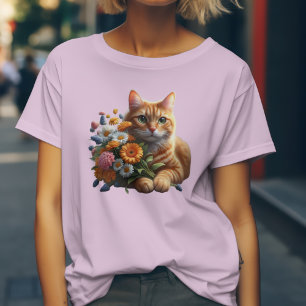 Tabby Cat Charm: Whiskys und Wildblumen T-Shirt