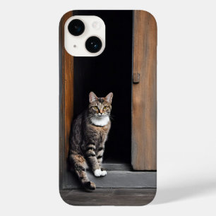 Tabby Cat vor der Tür Case-Mate iPhone 14 Hülle