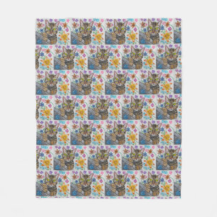 Tabby-Katze und Blumen-Decke Fleecedecke