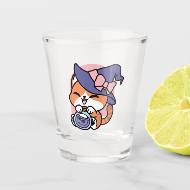 Tabby Witch Brew – Cute Halloween Cat Design Schnapsglas (Vorderseite)
