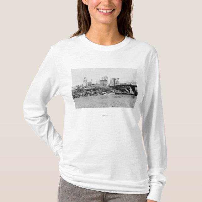 Tacoma, WA - Skyline-Ansicht des Stadtzentrums T-Shirt (Vorderseite)