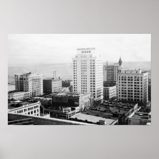 Tacoma, WA Skyline View vom Winthrop Hotel Poster (Vorne)