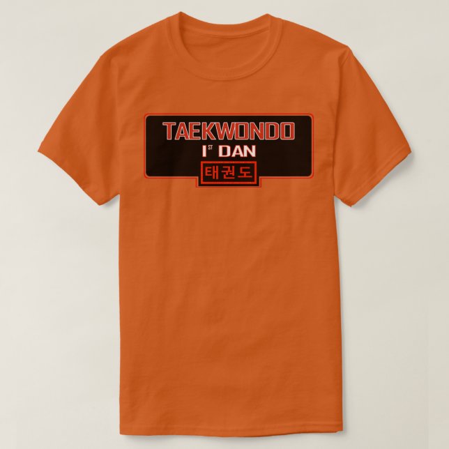 Taekwondo 1st Dan mit koreanischem Text T-Shirt (Design vorne)