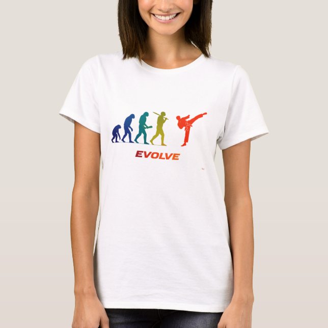 Taekwondo-Evolutions-Silhouette-Design eines hohen T-Shirt (Vorderseite)