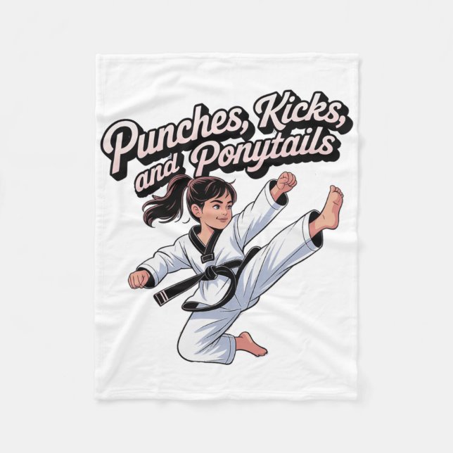 Taekwondo Girl Black Belt Punches Kicks Ponytails  Fleecedecke (Vorderseite)