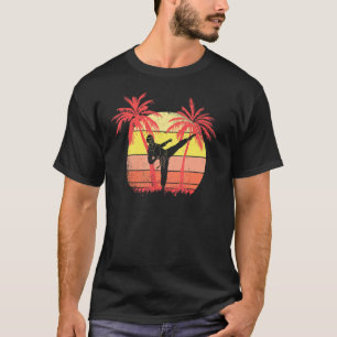 Taekwondo Kämpfen Sommer Sonnenuntergang 80er Palm T-Shirt