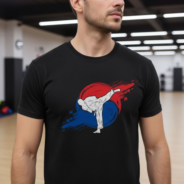 Taekwondo Kick with Korean Taegeuk Brushstroke  T-Shirt (Von Creator hochgeladen)