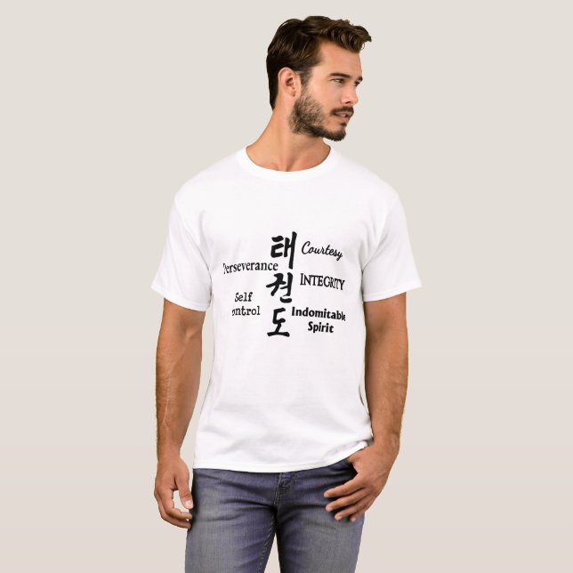 Taekwondo-Lehren mit Hangeul-Charakteren T-Shirt (Vorne ganz)